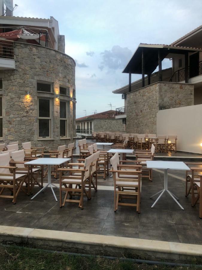 Sunset Inn Kriopigi Buitenkant foto